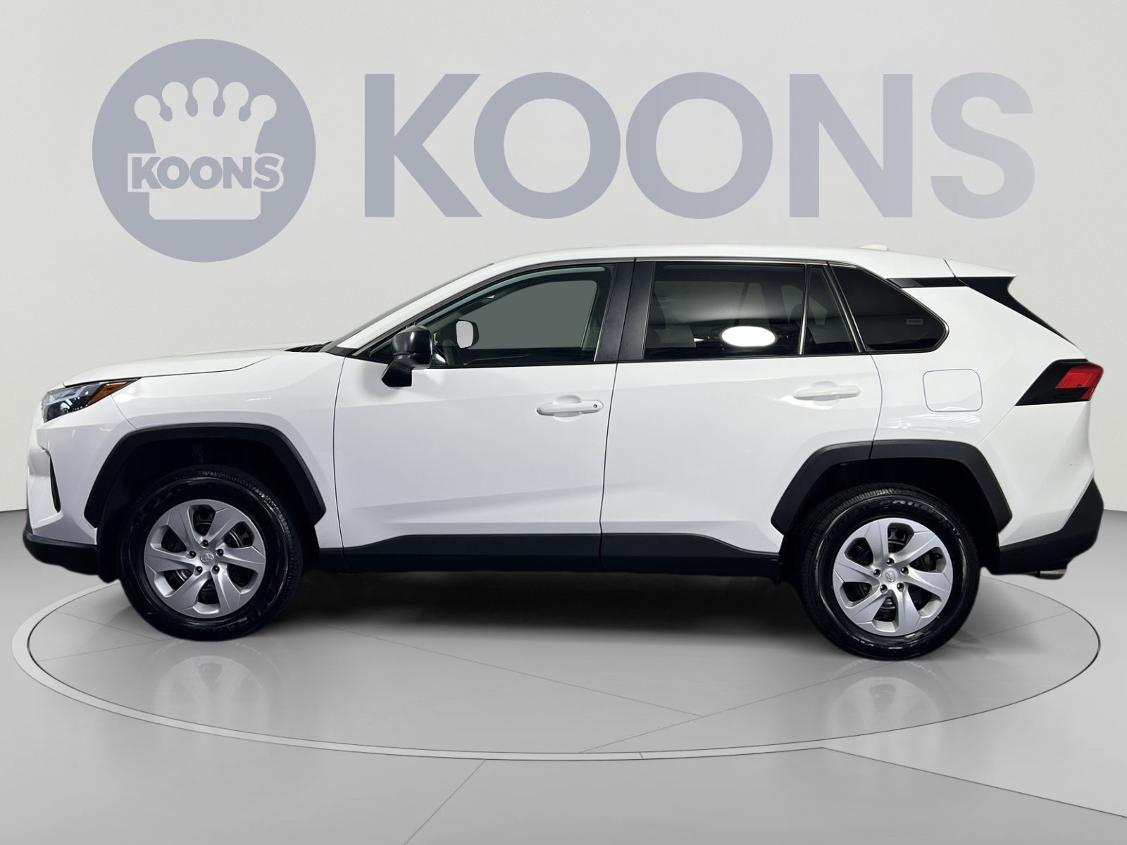 Used 2025 Toyota RAV4 LE FWD image 2