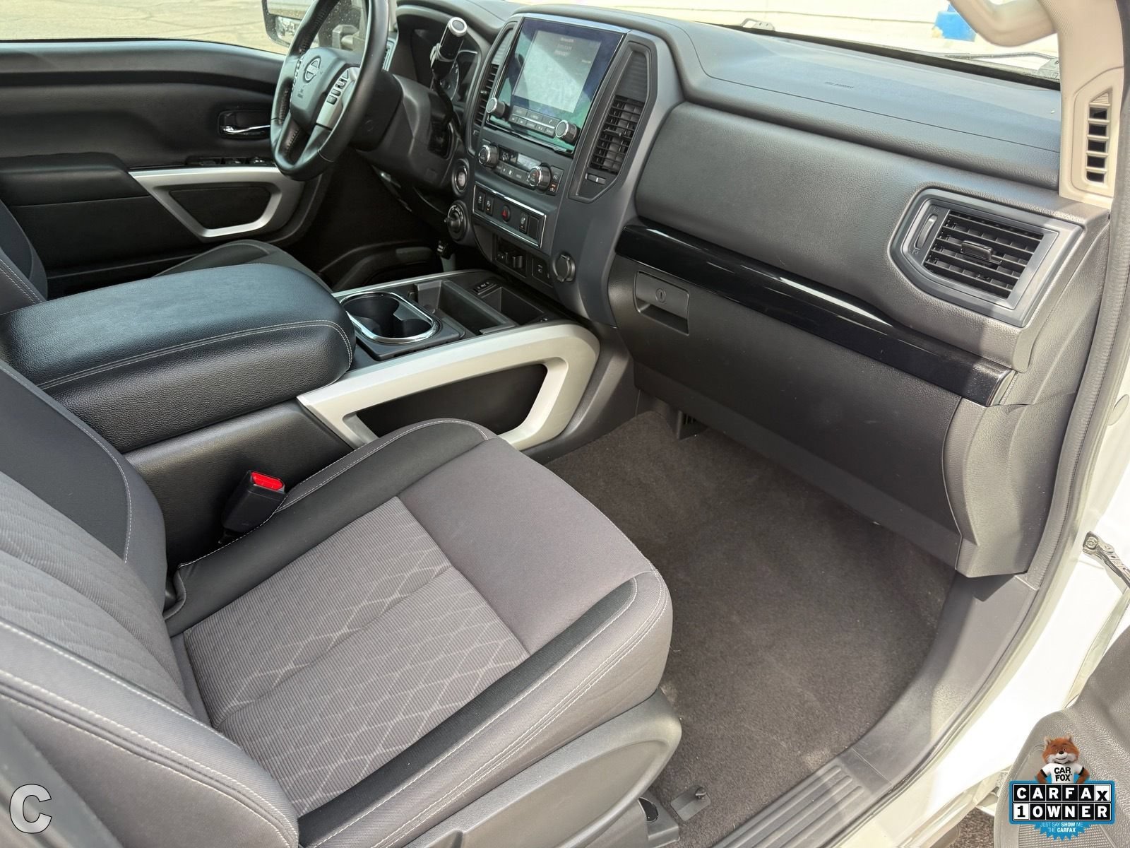 Used 2024 Nissan Titan SV w/ SV Convenience Package AWD/4WD image 30