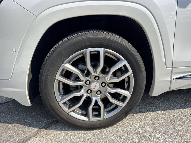 Used 2024 GMC Terrain Denali w/ Denali Premium Package AWD/4WD image 34