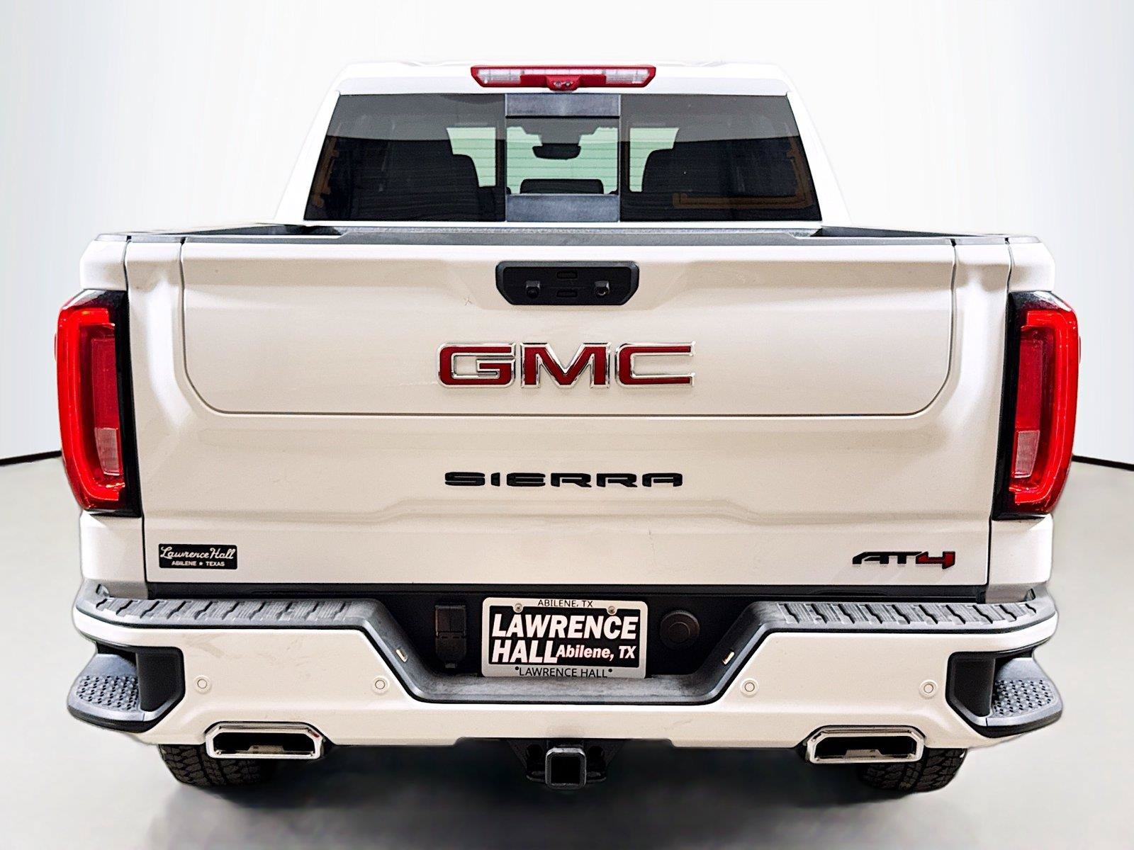 New 2026 GMC Sierra 1500 AT4 w/ AT4 Premium Package AWD/4WD image 4
