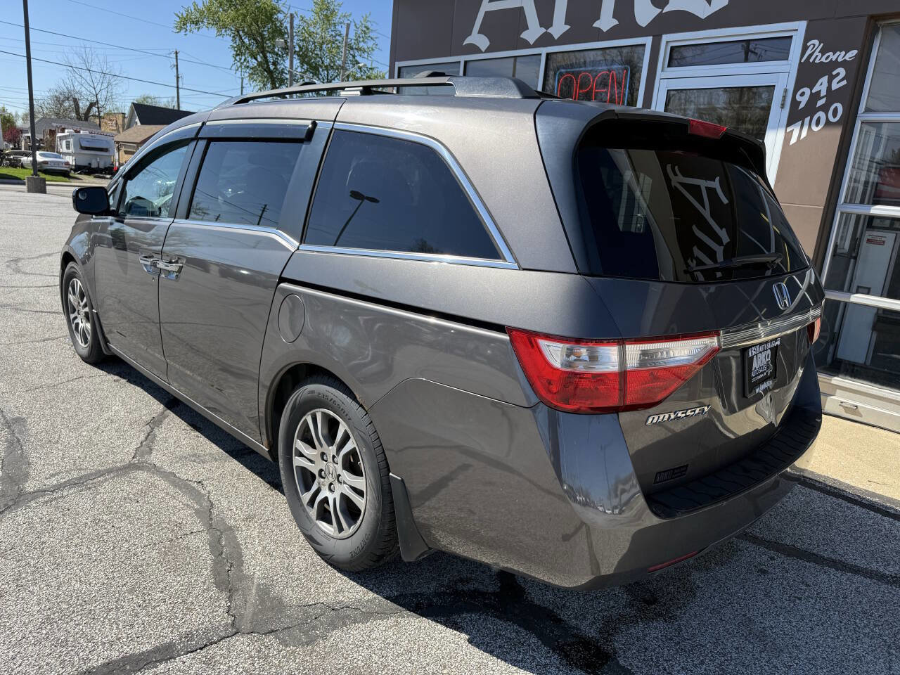 Used 2011 Honda Odyssey EX-L image 7
