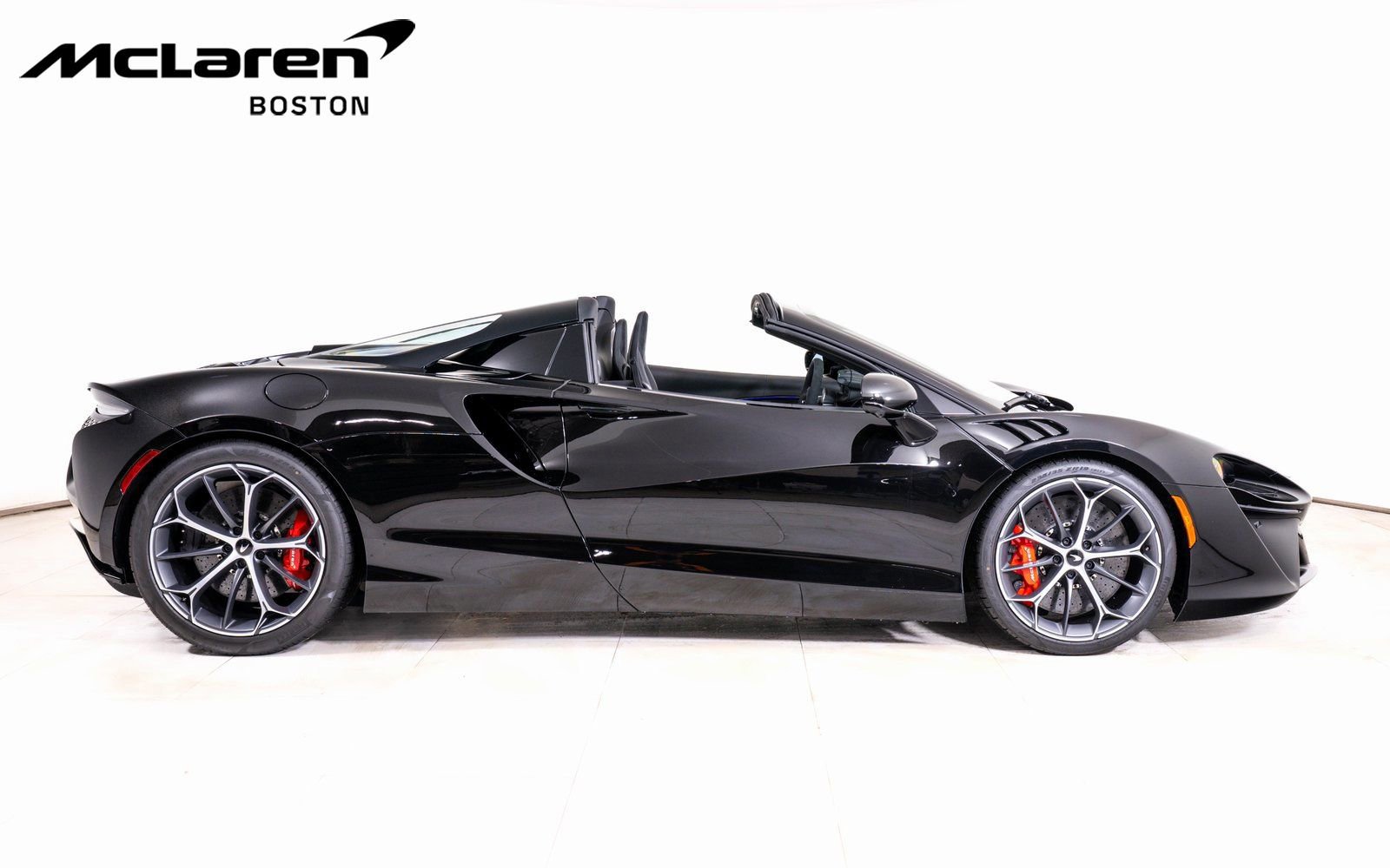 New 2026 McLaren Artura Spider image 8