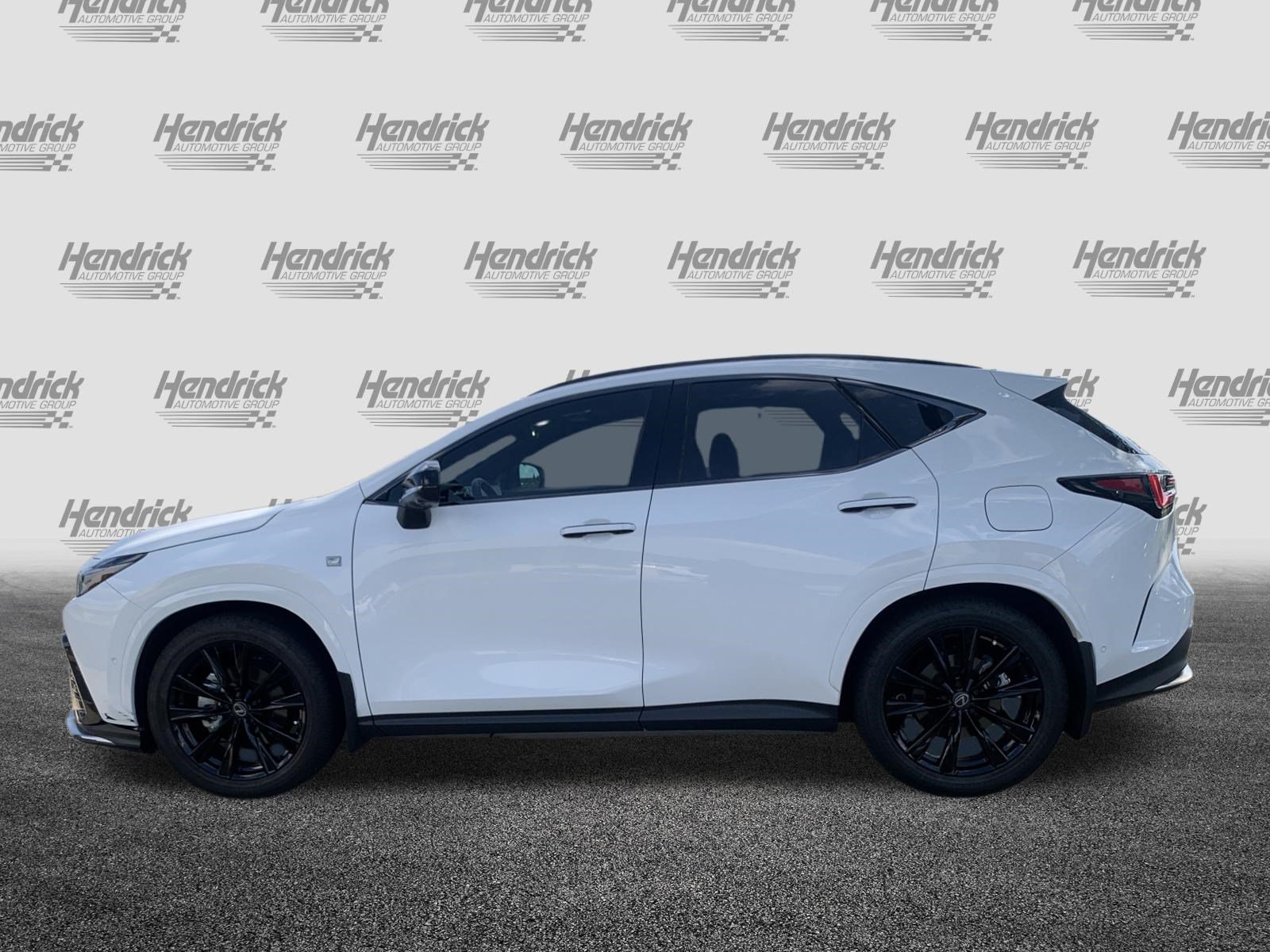 Used 2026 Lexus NX 450h+ F Sport w/ Accessory Package (2T) AWD/4WD image 7