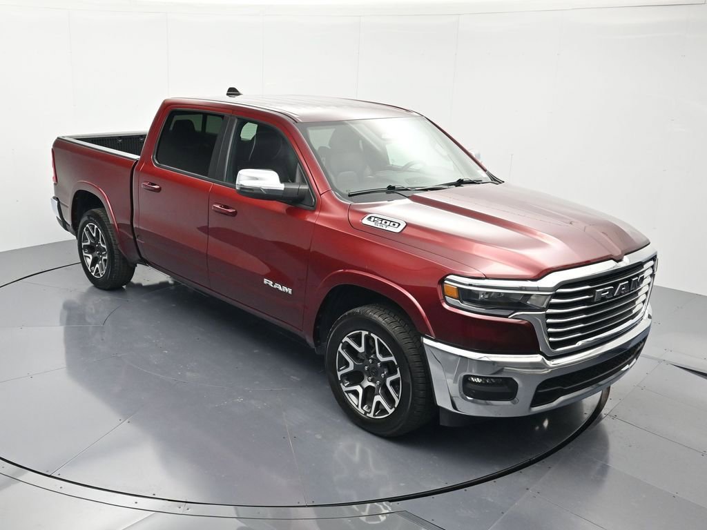 Used 2025 RAM 1500 Laramie AWD/4WD image 30
