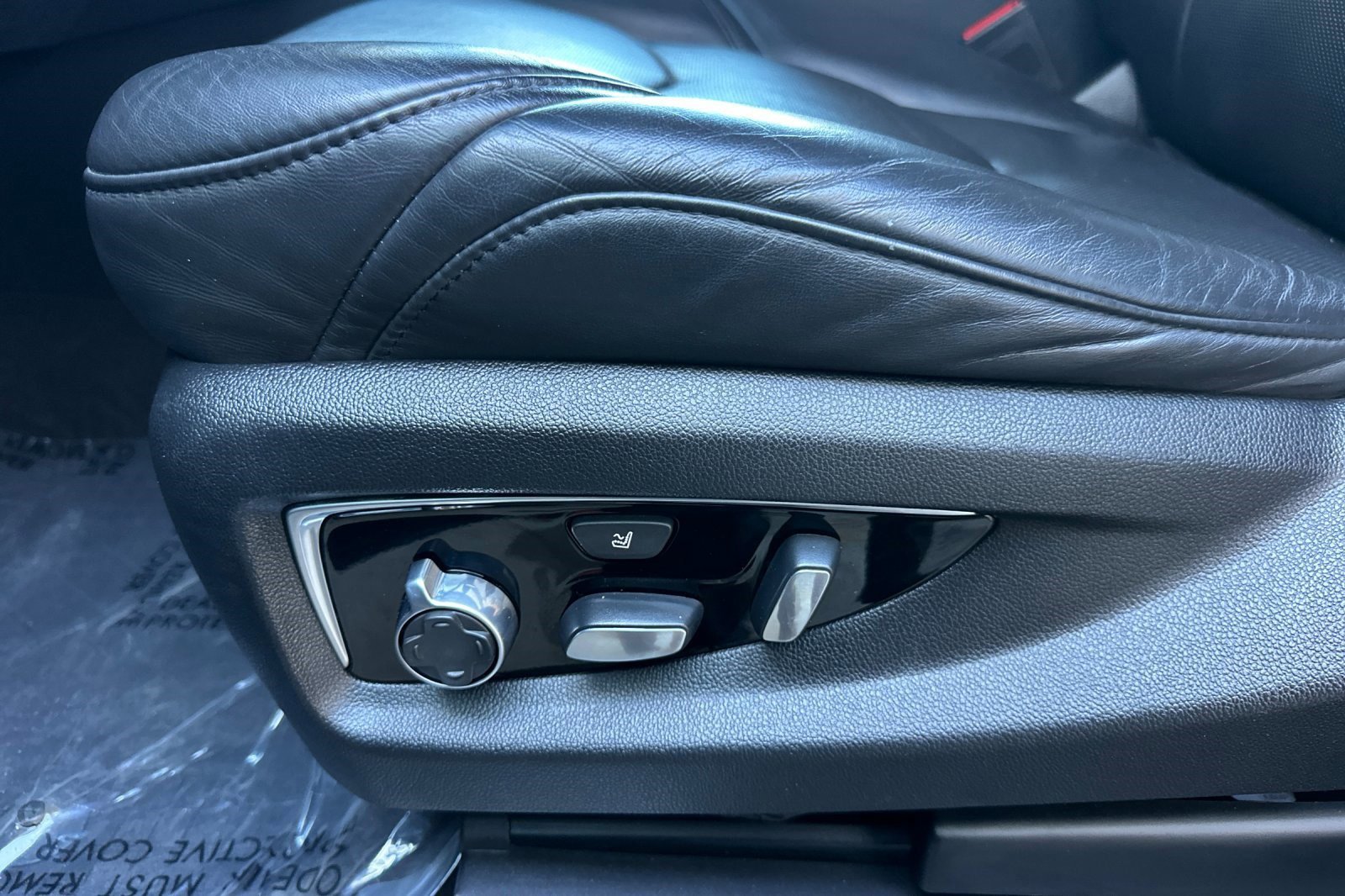 Used 2020 Cadillac Escalade ESV Platinum image 15