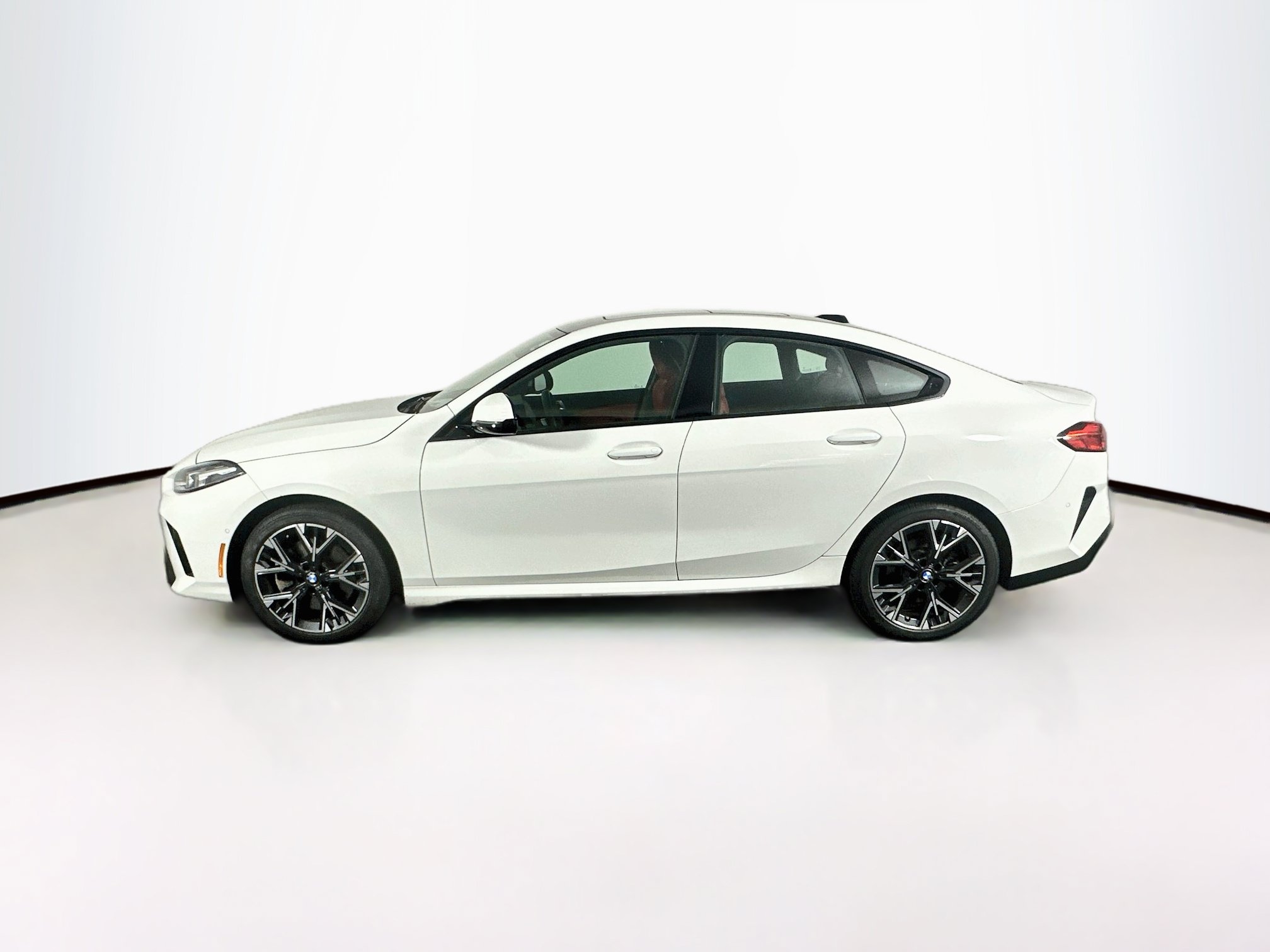 Used 2025 BMW 228i xDrive AWD/4WD image 4