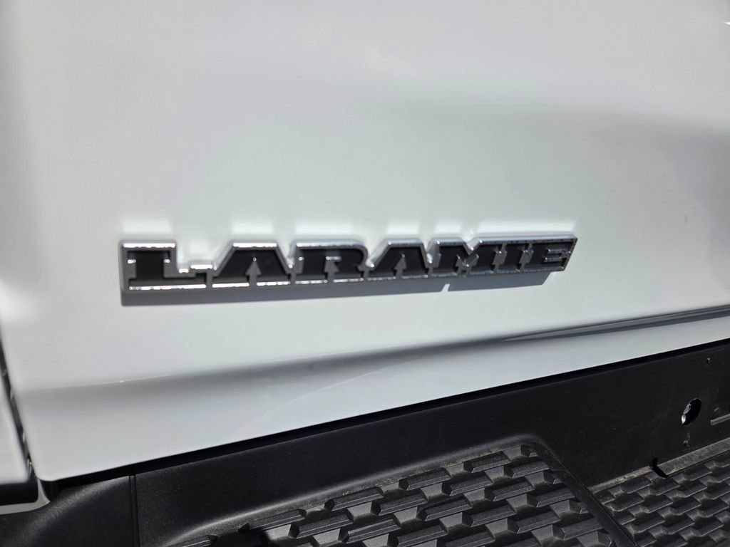 Used 2026 RAM 1500 Laramie w/ Sport Appearance Package AWD/4WD image 12