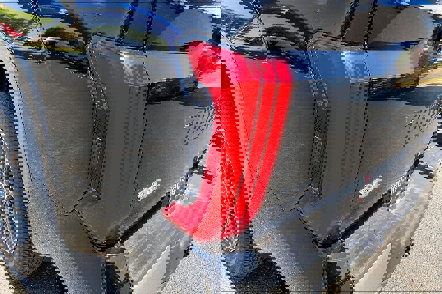 Used 2024 Toyota Tundra Limited w/ Power Package AWD/4WD image 29