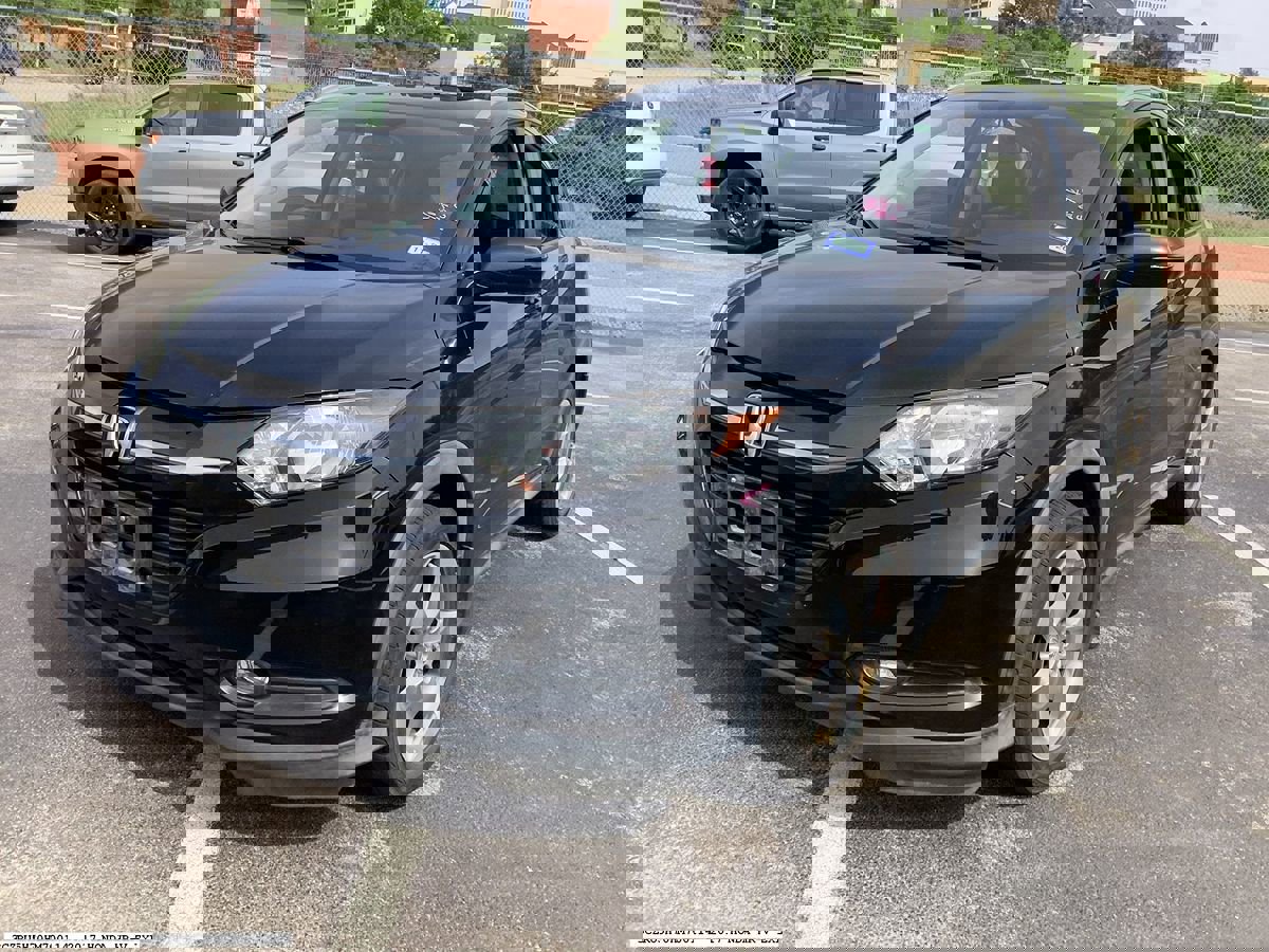 Used 2017 Honda HR-V EX-L image 4