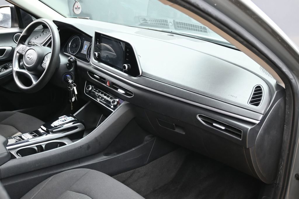 Used 2022 Hyundai Sonata SE w/ Cargo Package FWD image 29