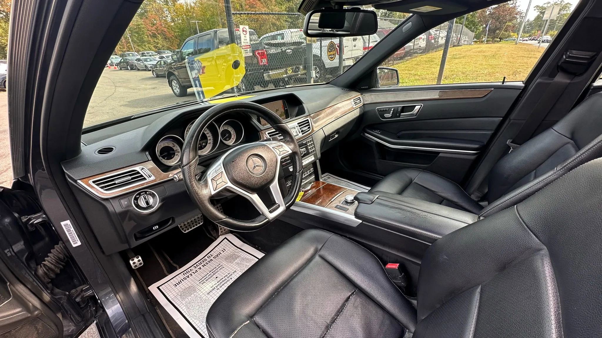 Used 2014 Mercedes-Benz E 350 4MATIC Sedan image 18