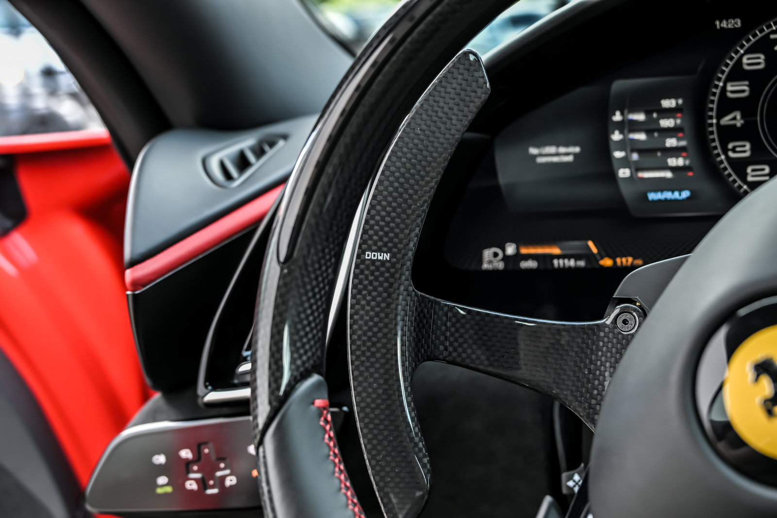 Used 2024 Ferrari Roma Spider RWD image 41