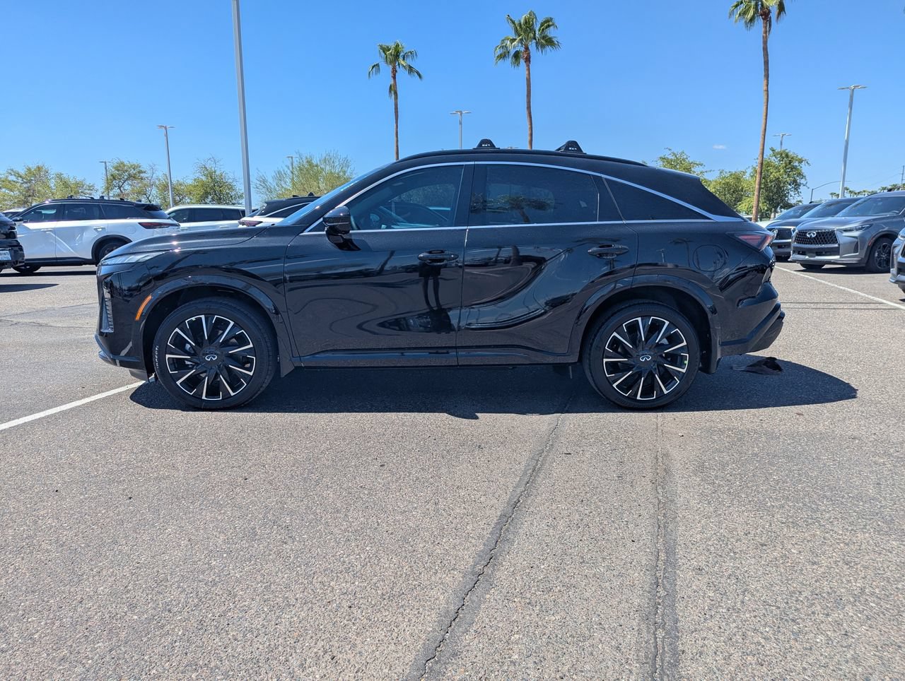 New 2027 INFINITI QX65 Autograph AWD/4WD image 2