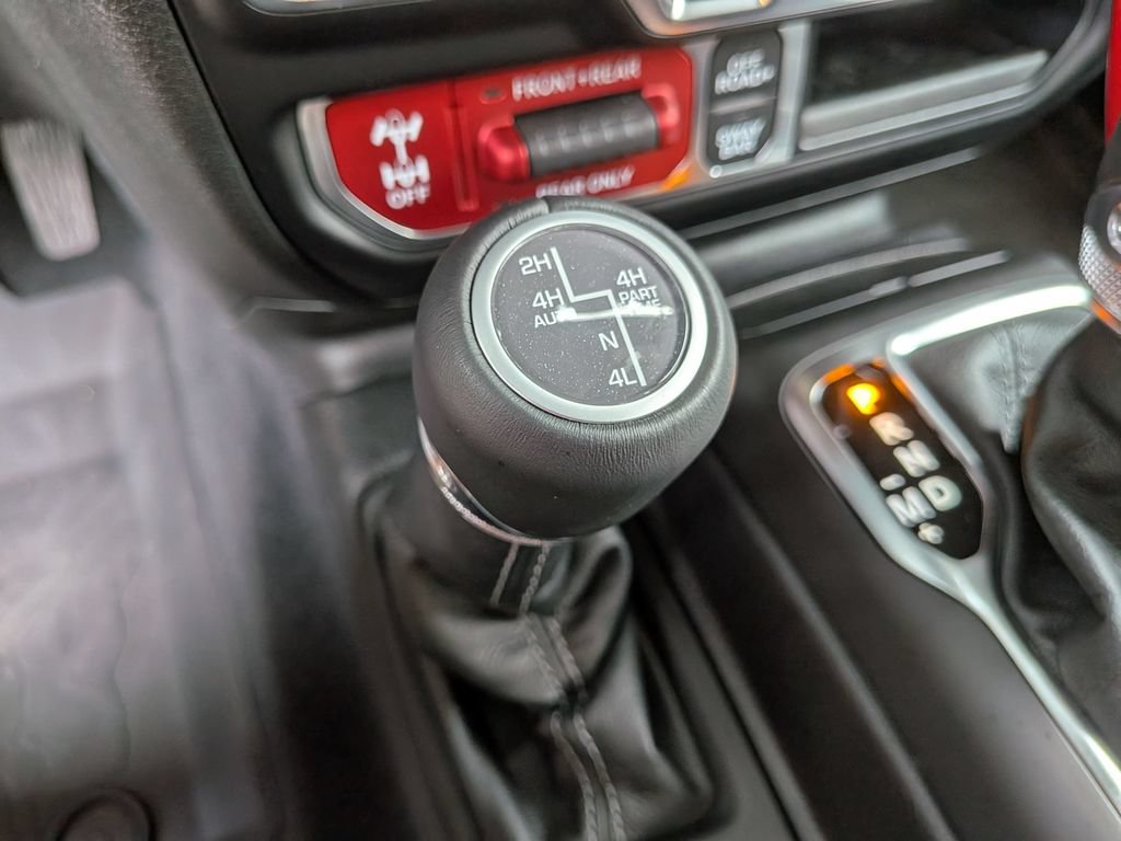 Used 2026 Jeep Wrangler Unlimited Rubicon AWD/4WD image 20