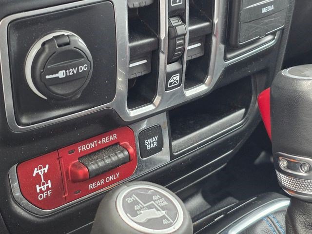 Used 2023 Jeep Wrangler Unlimited Rubicon 4xe w/ Cold Weather Group AWD/4WD image 39
