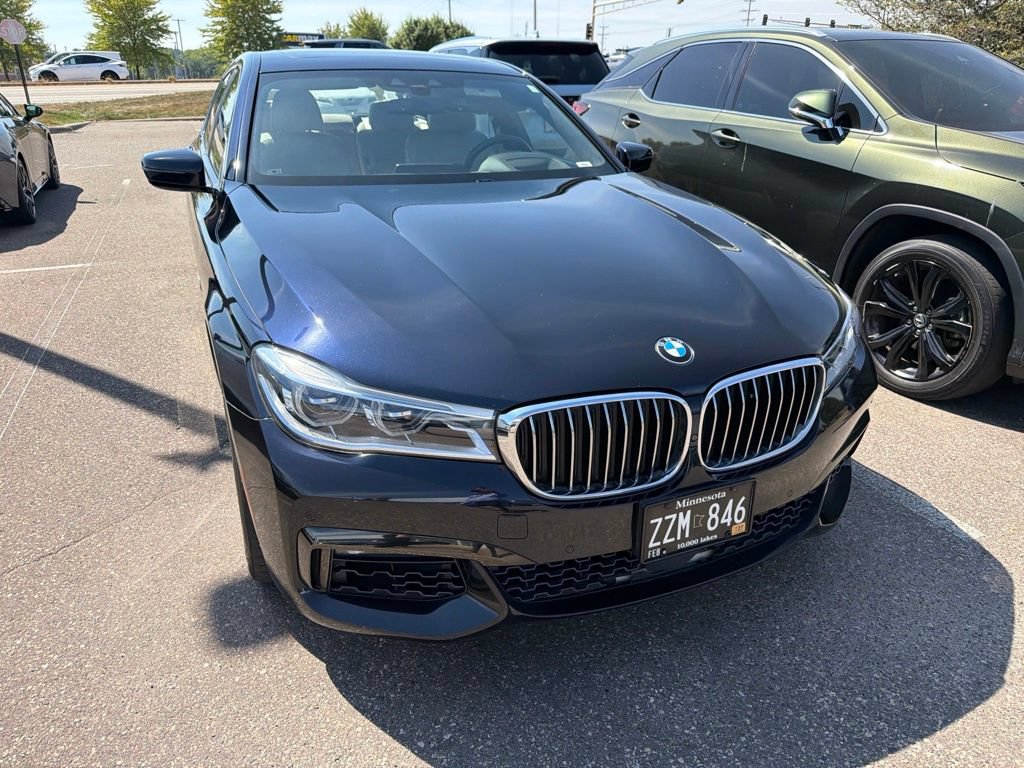 Used 2016 BMW 750i xDrive AWD/4WD image 13