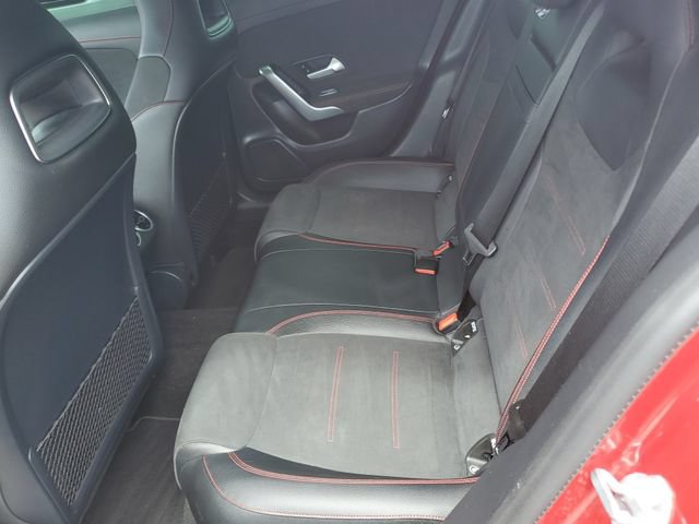 Used 2020 Mercedes-Benz CLA 250 4MATIC image 28