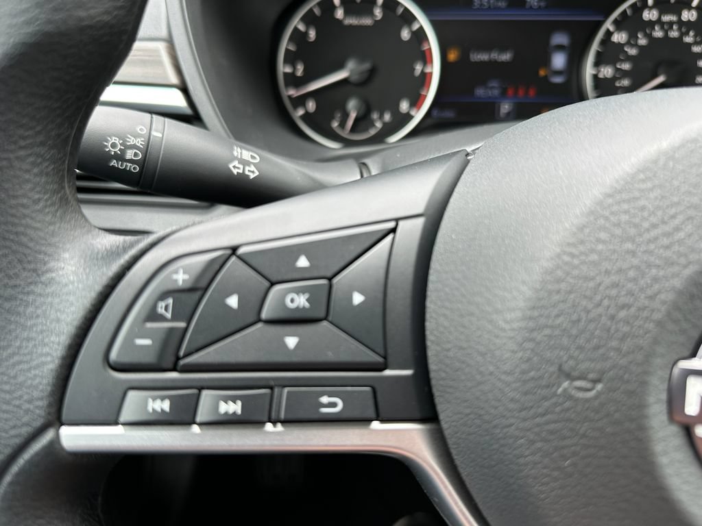 New 2026 Nissan Altima 2.5 SV FWD image 24