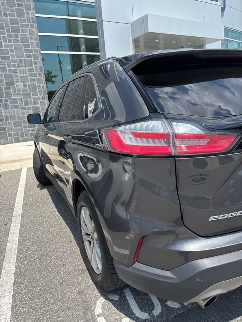 Used 2019 Ford Edge SEL w/ Equipment Group 201A FWD image 6