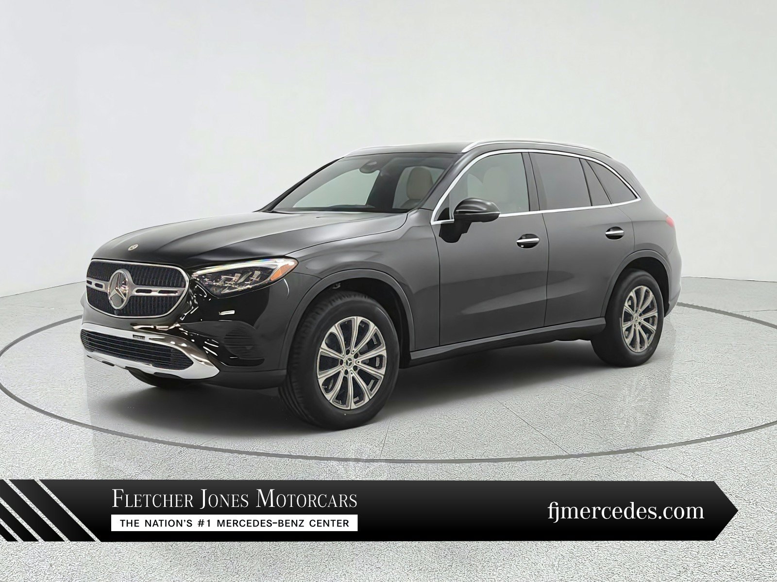 Used 2023 Mercedes-Benz GLC 300 image 1
