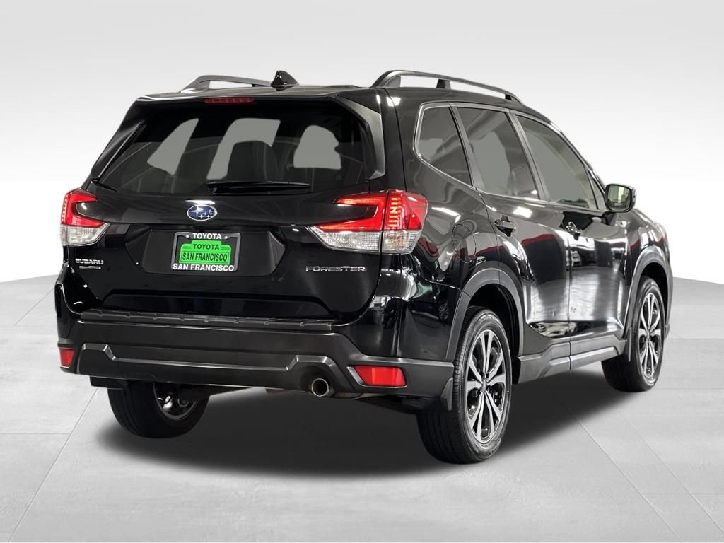 Used 2021 Subaru Forester Limited AWD/4WD image 5