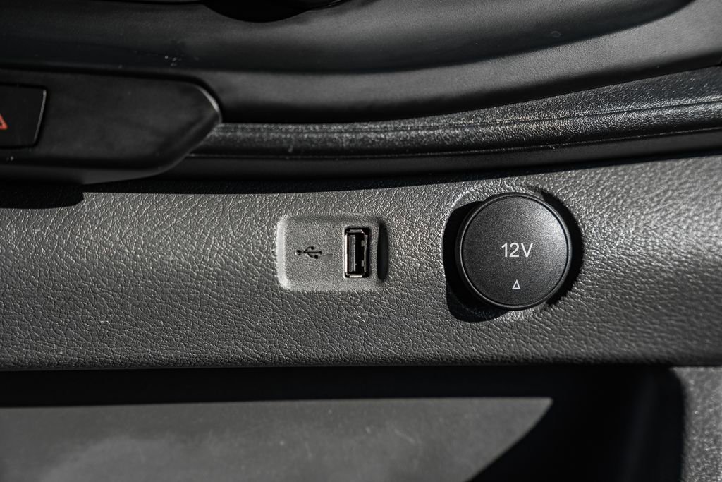 Certified 2024 Ford Transit 250 Low Roof w/ Exterior Upgrade Package image 31