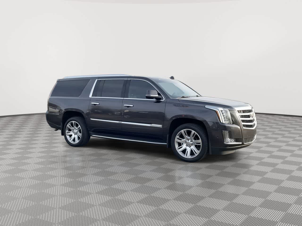 Used 2018 Cadillac Escalade ESV Luxury video 2