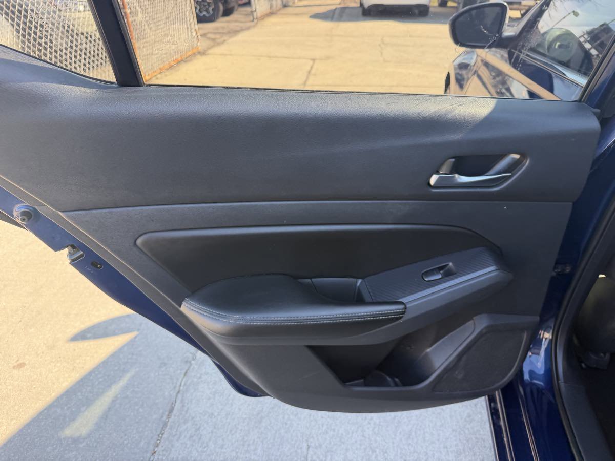 Used 2019 Nissan Altima 2.5 S FWD image 15