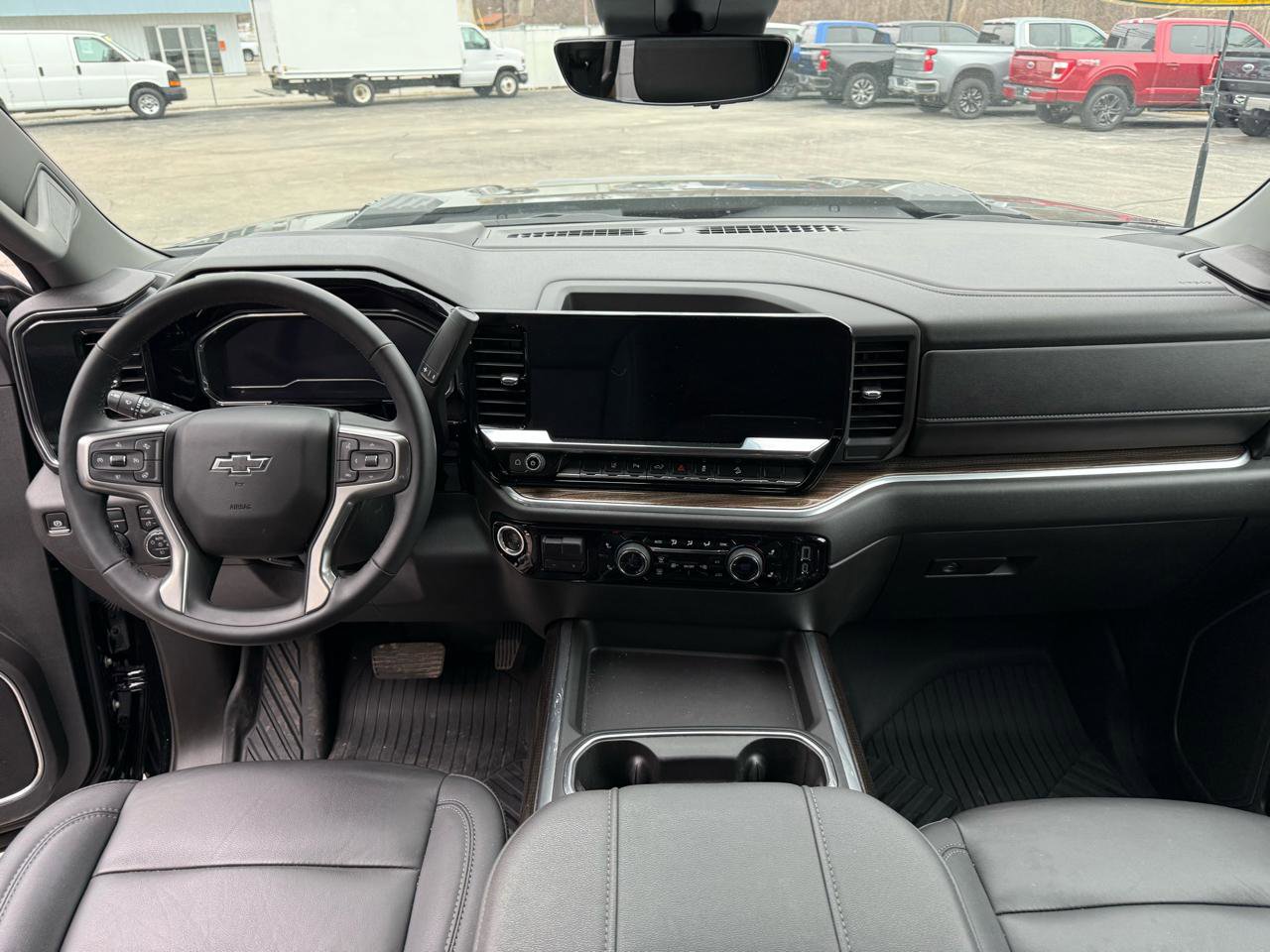 Used 2025 Chevrolet Silverado 2500 LT w/ Trail Boss Package image 17