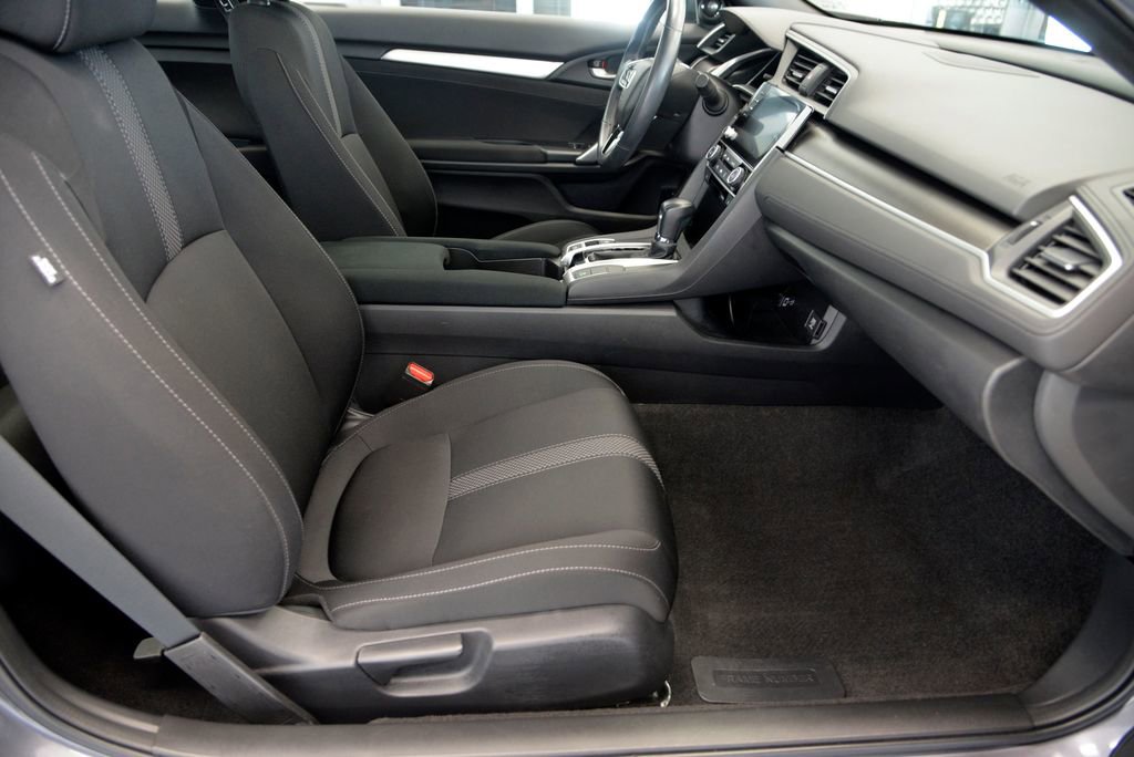 Used 2020 Honda Civic EX image 30