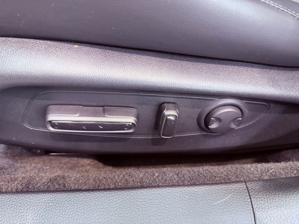Used 2024 Honda Accord Touring image 21