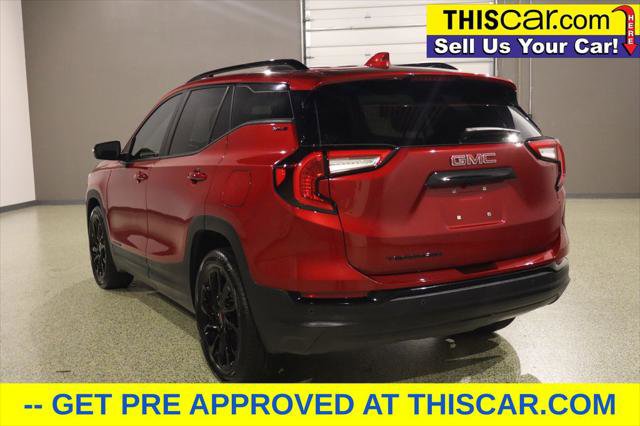 Used 2024 GMC Terrain SLE w/ Elevation Edition image 5