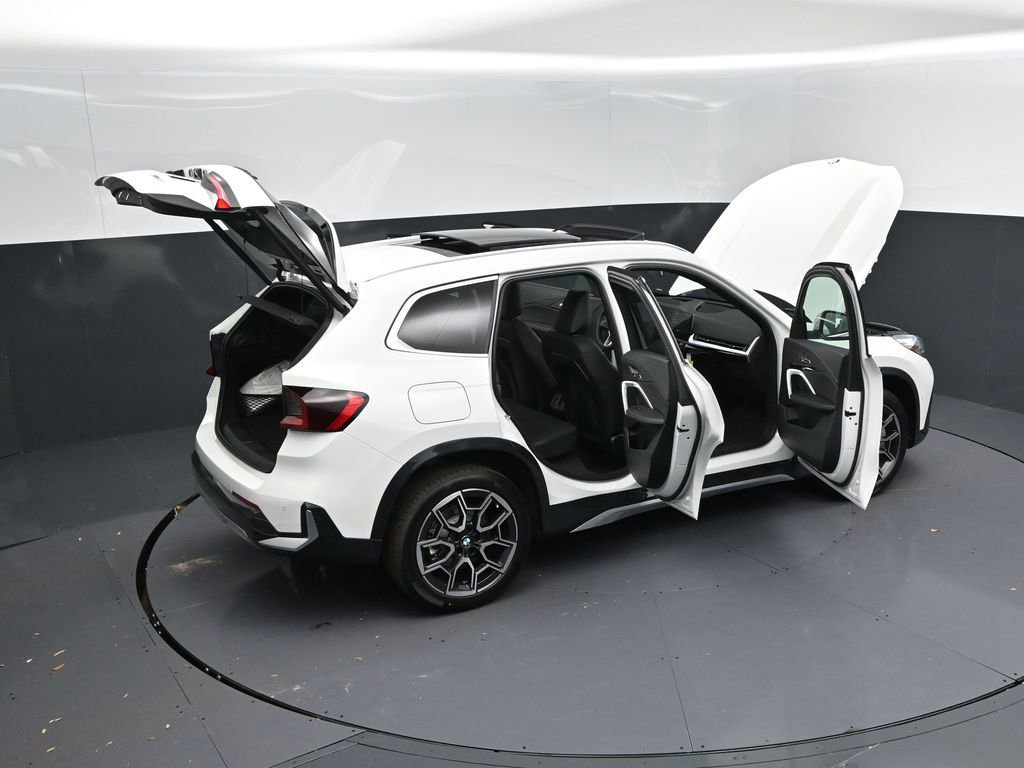 New 2026 BMW X1 xDrive28i w/ Technology Package image 49