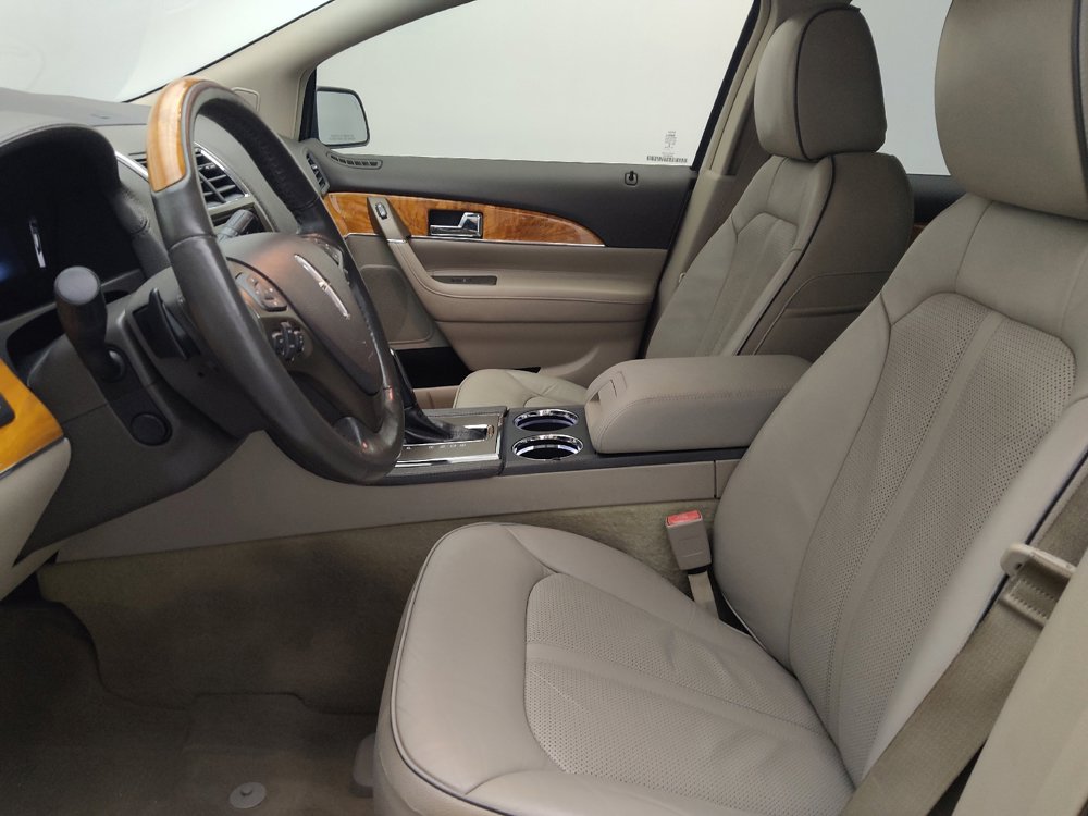 Used 2015 Lincoln MKX FWD w/ Equipment Group 102A image 17