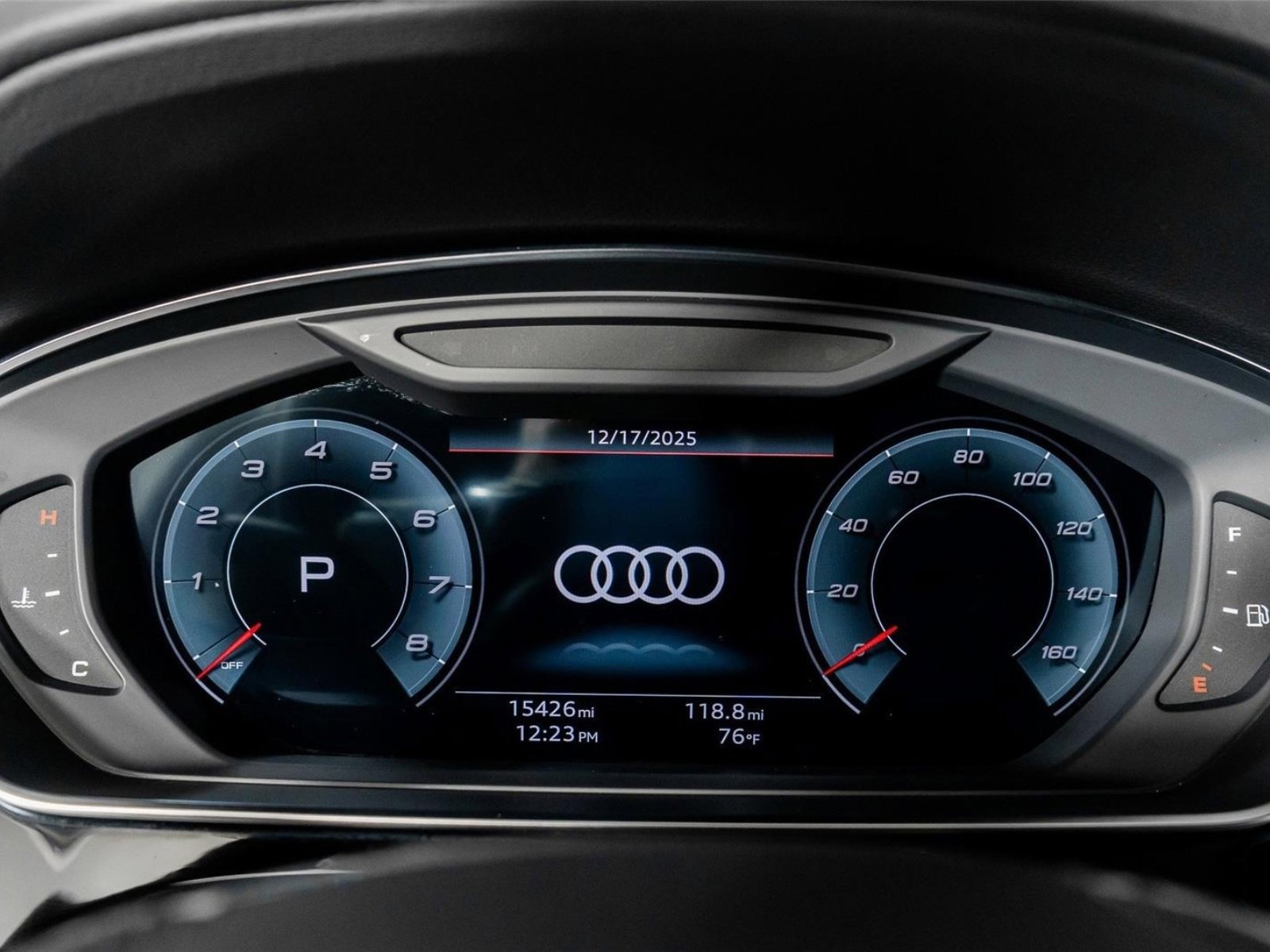 Used 2022 Audi S8 w/ S8 Executive Package image 45