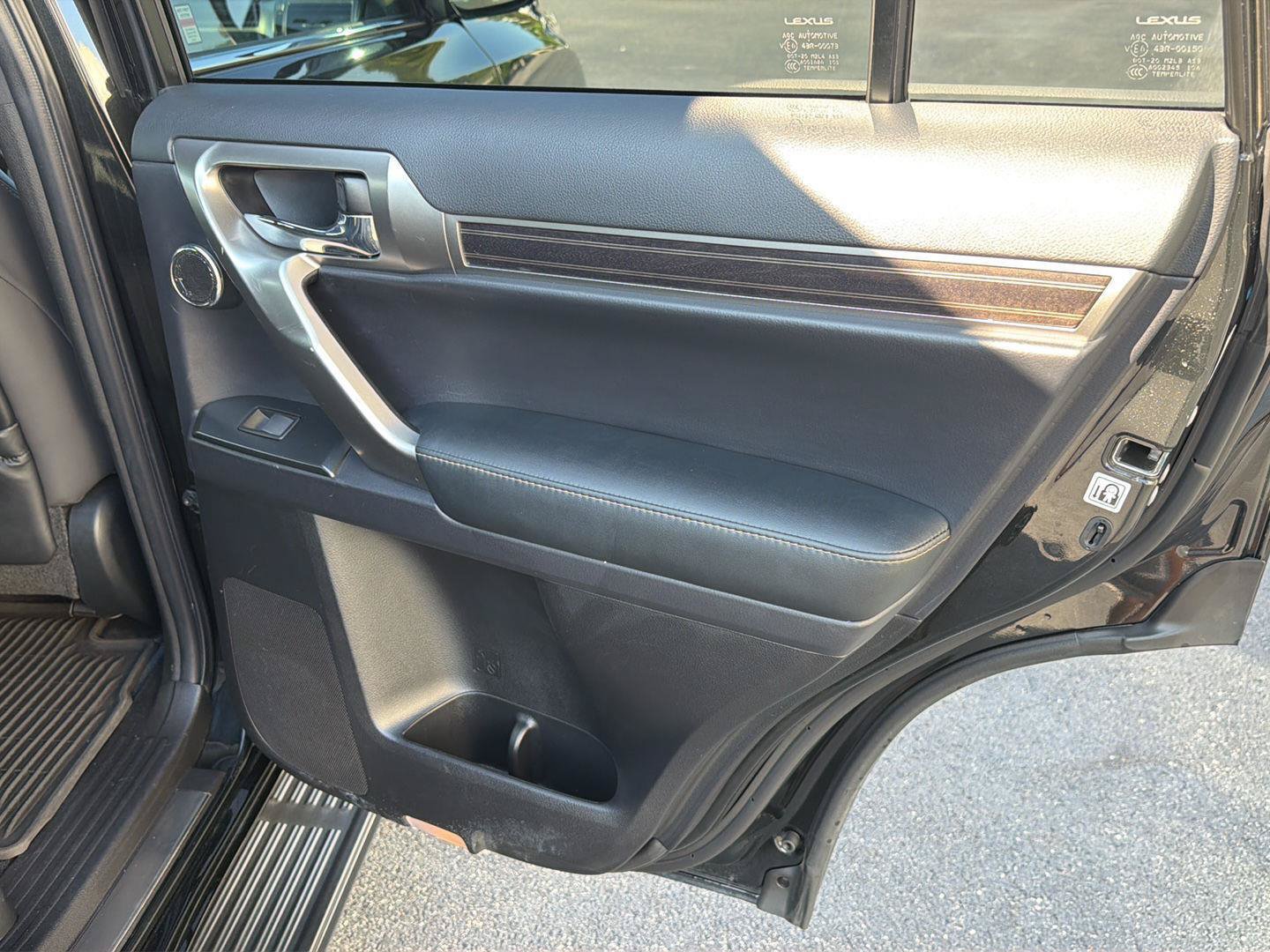 Certified 2023 Lexus GX 460 Premium AWD/4WD image 16