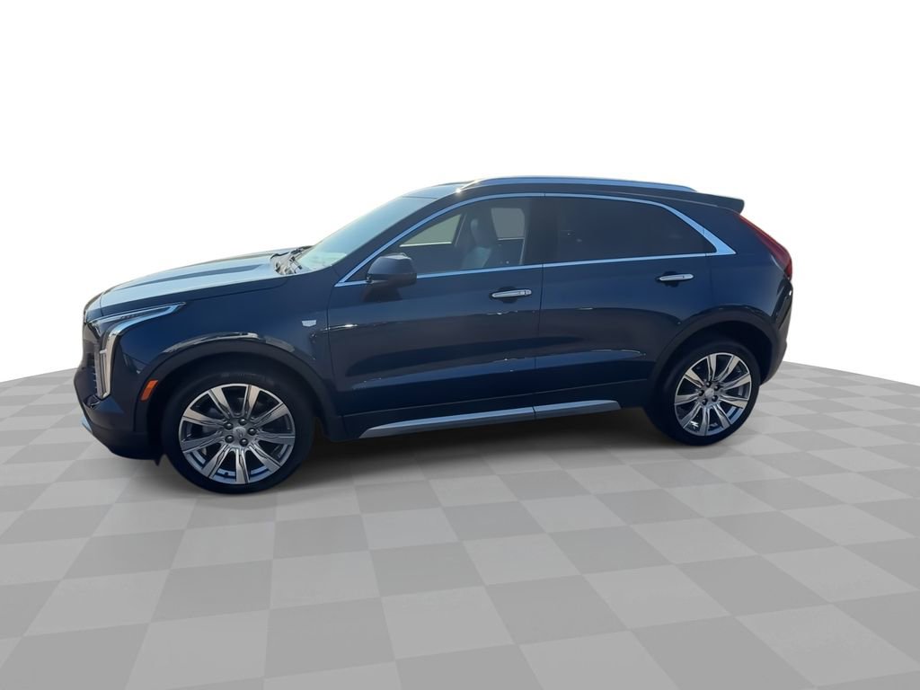 Certified 2020 Cadillac XT4 Premium Luxury FWD image 4
