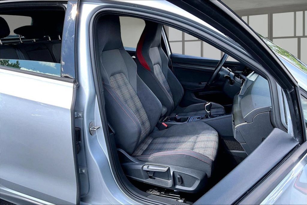 Used 2022 Volkswagen GTI S FWD image 7
