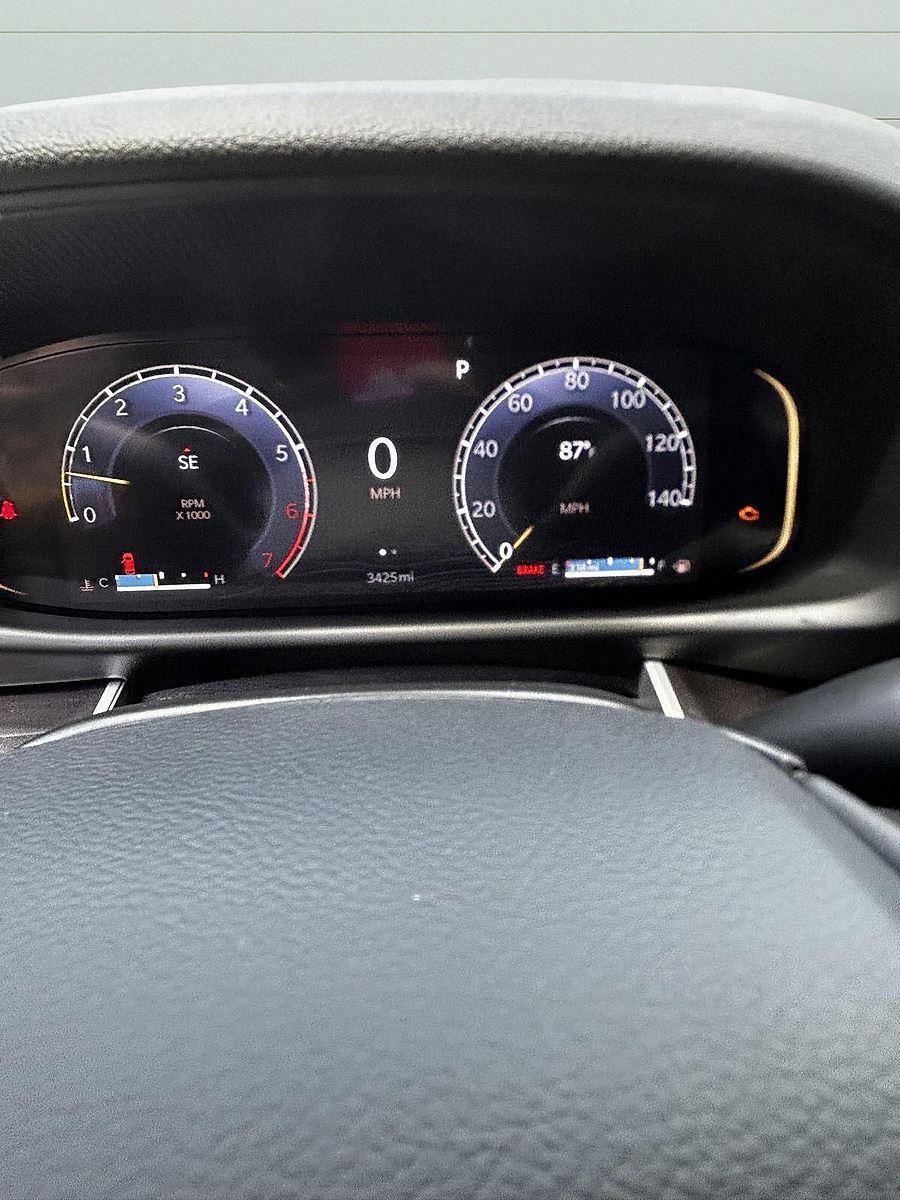 New 2024 Jeep Wagoneer 4WD w/ Premium Group I image 28