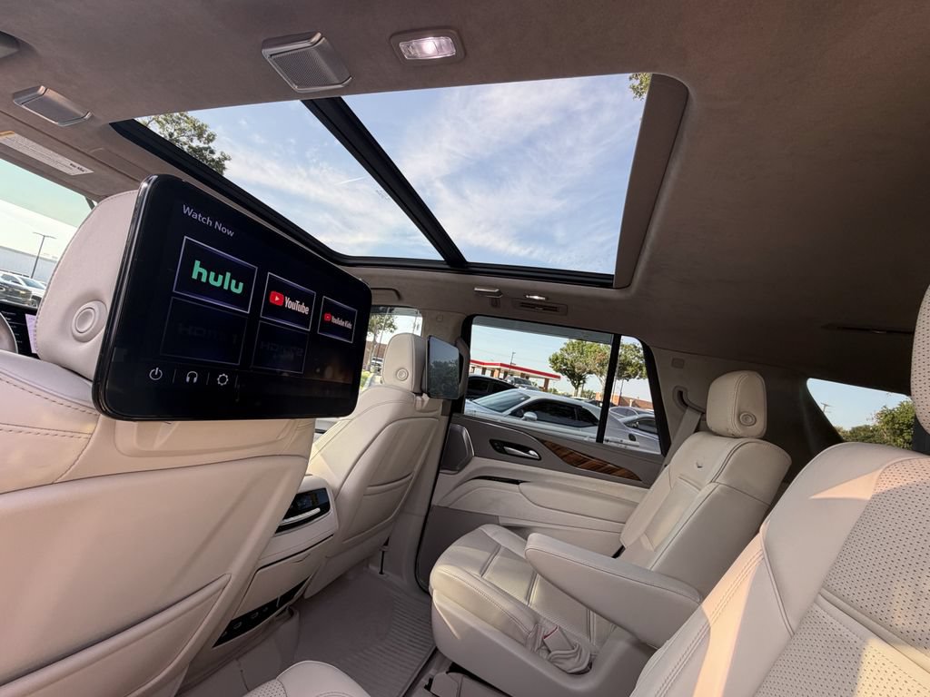 Used 2023 Cadillac Escalade Premium Luxury Platinum RWD image 19
