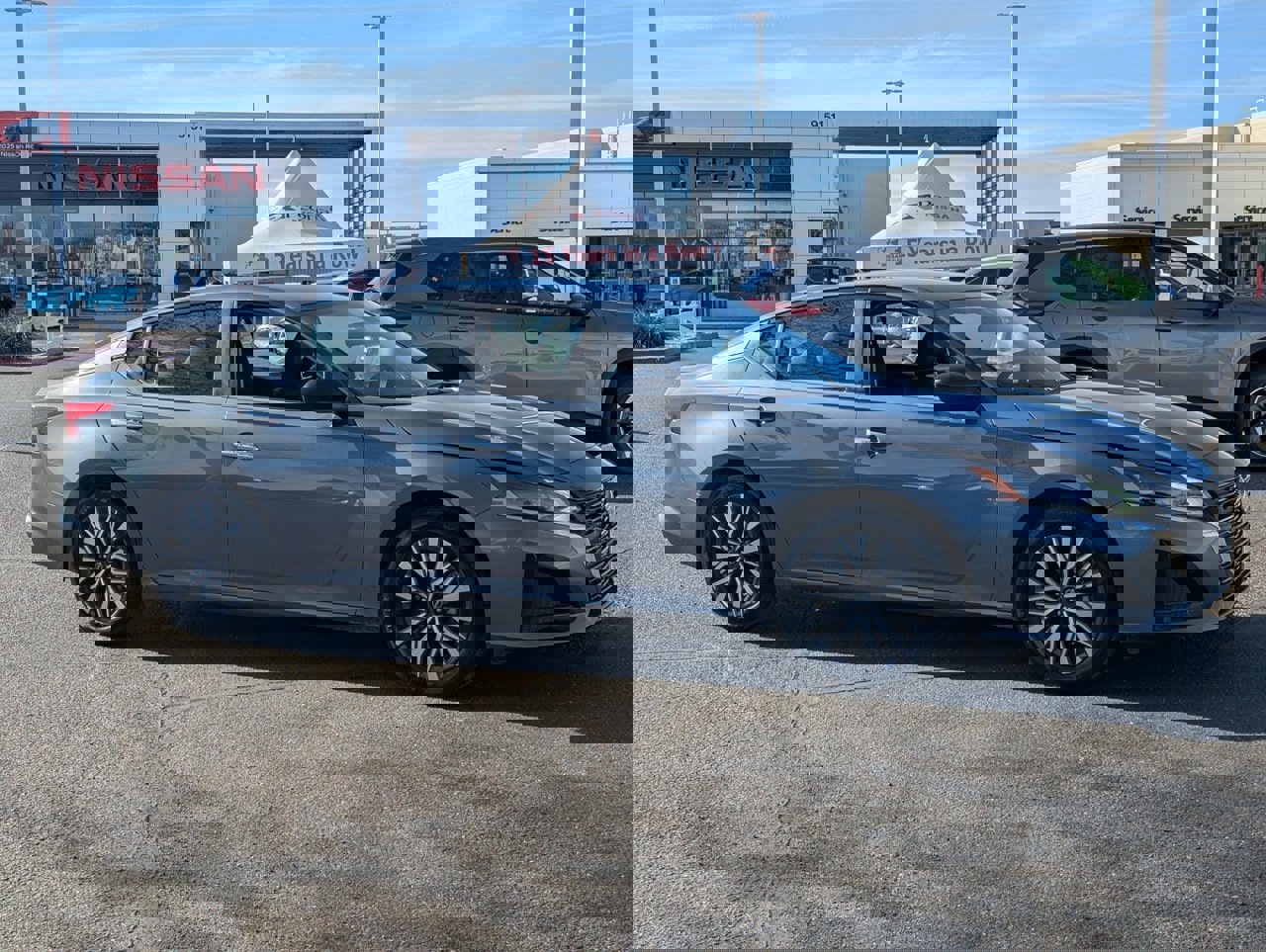 Certified 2025 Nissan Altima 2.5 SV image 6