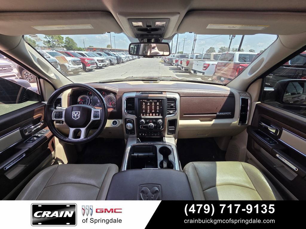 Used 2017 RAM 1500 Laramie w/ Convenience Group AWD/4WD image 26