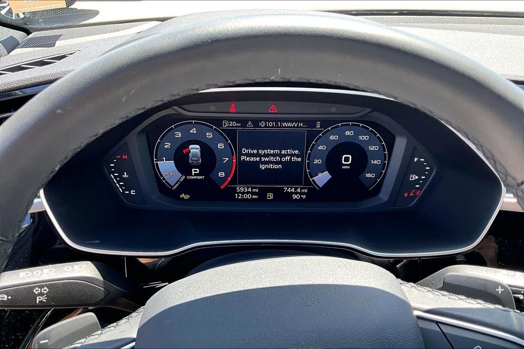 Certified 2025 Audi Q3 2.0T Premium Plus w/ Premium Plus Package AWD/4WD image 26