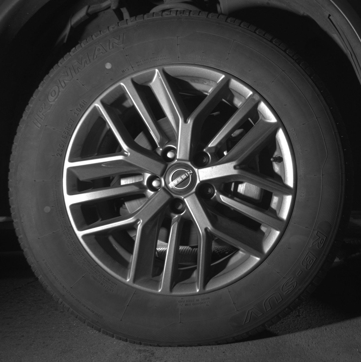 Used 2023 Nissan Rogue S FWD image 13
