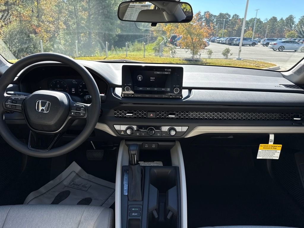 New 2025 Honda Accord SE image 14