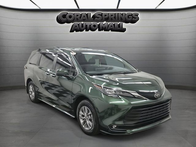 Used 2026 Toyota Sienna XLE