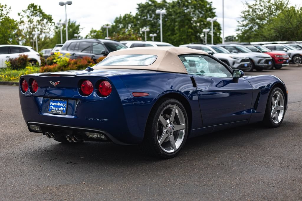 Used 2005 Chevrolet Corvette Convertible w/ Preferred Equipment Group RWD image 8