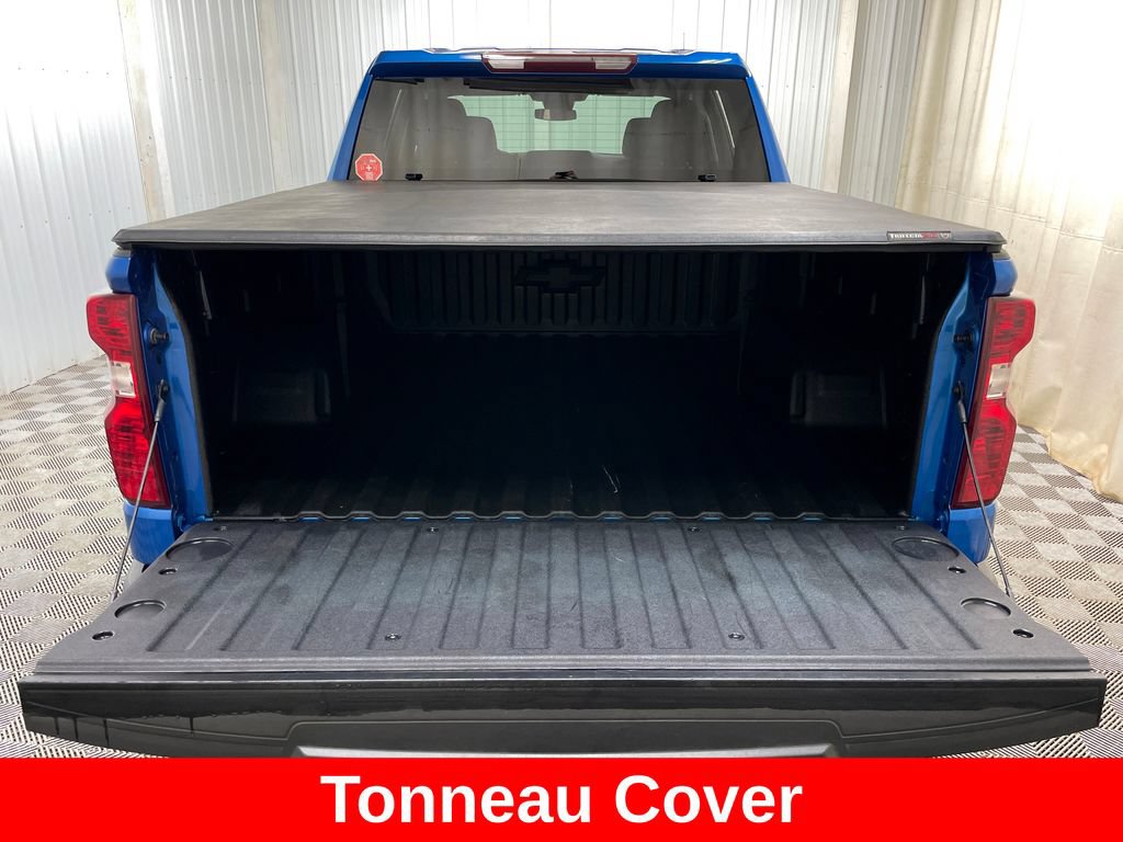 Certified 2022 Chevrolet Silverado 1500 Custom w/ Rally Edition AWD/4WD image 10