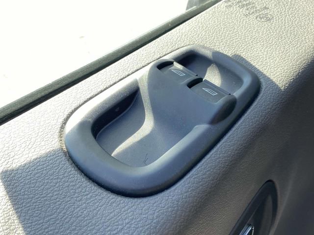 New 2023 Ford E-Transit image 23