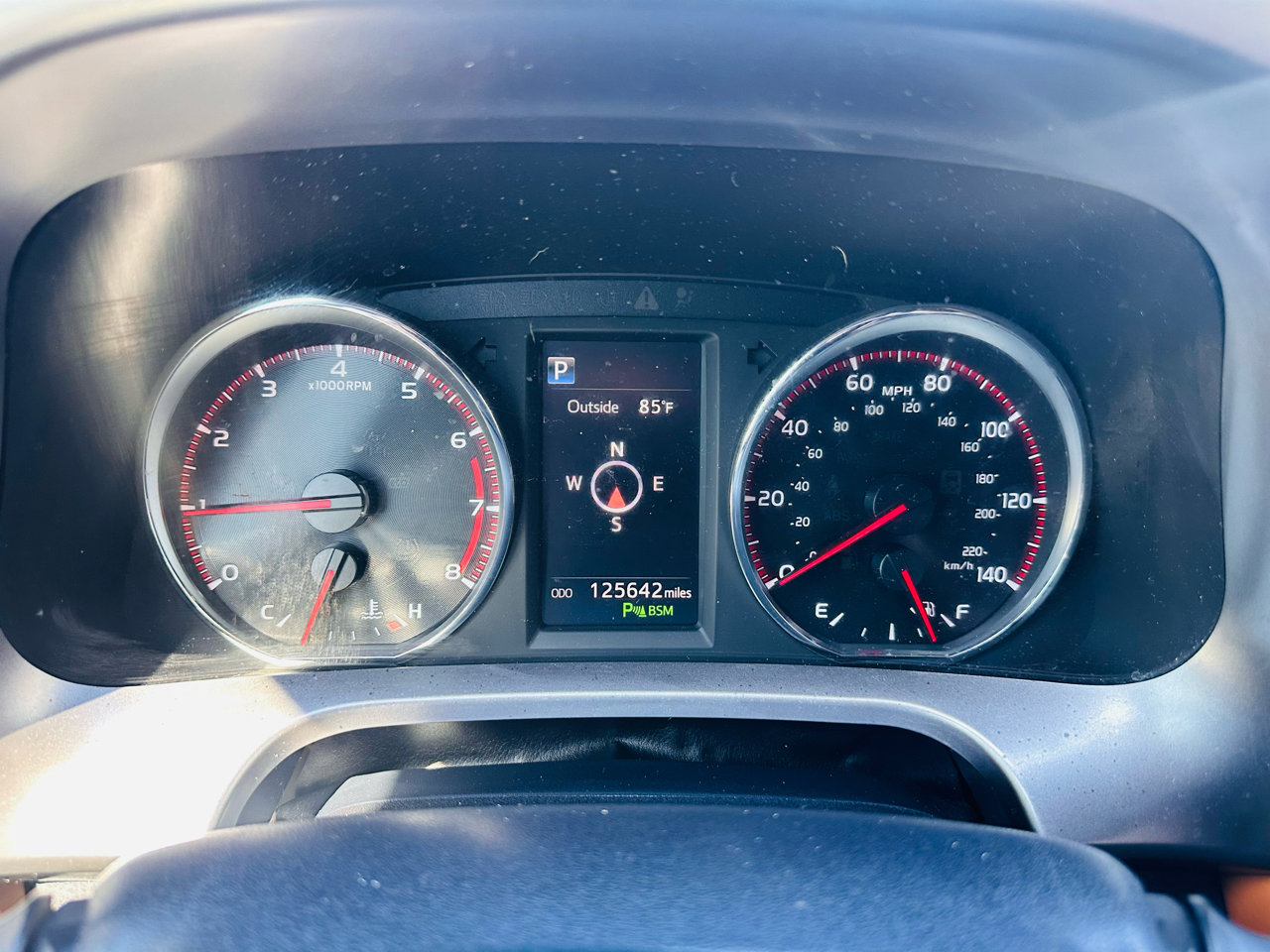 Used 2016 Toyota RAV4 SE image 18